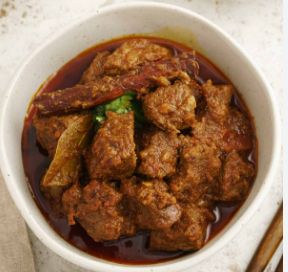 Beef Set Menu — steam rice with beef curry at Litchibari Restaurant